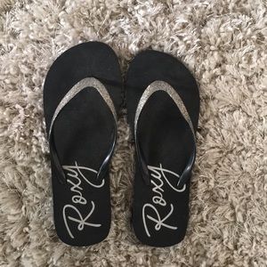 Roxy flip flops